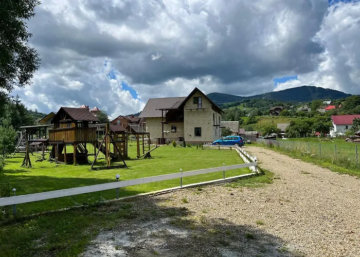 Sokil House Holiday home